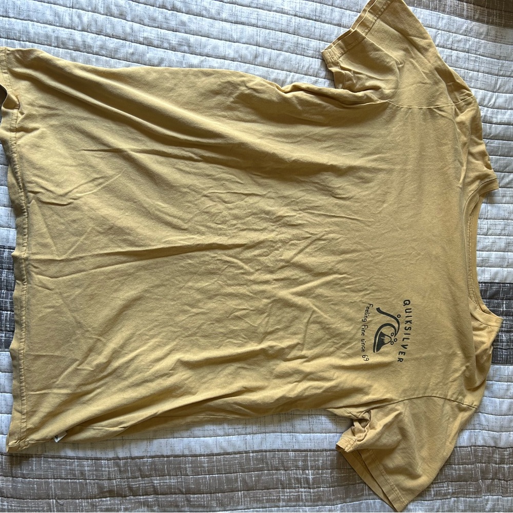 Quicksilver shirt